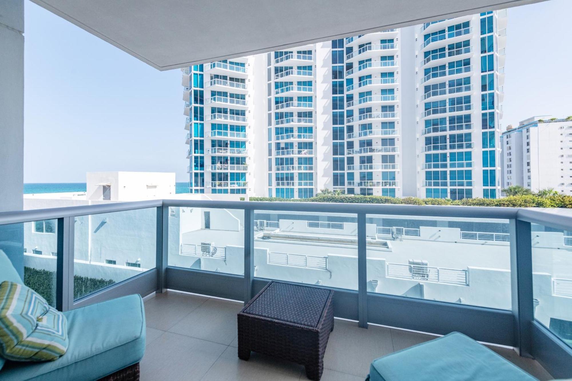 Bluebird Suites Monte Carlo Miami Beach Quarto foto