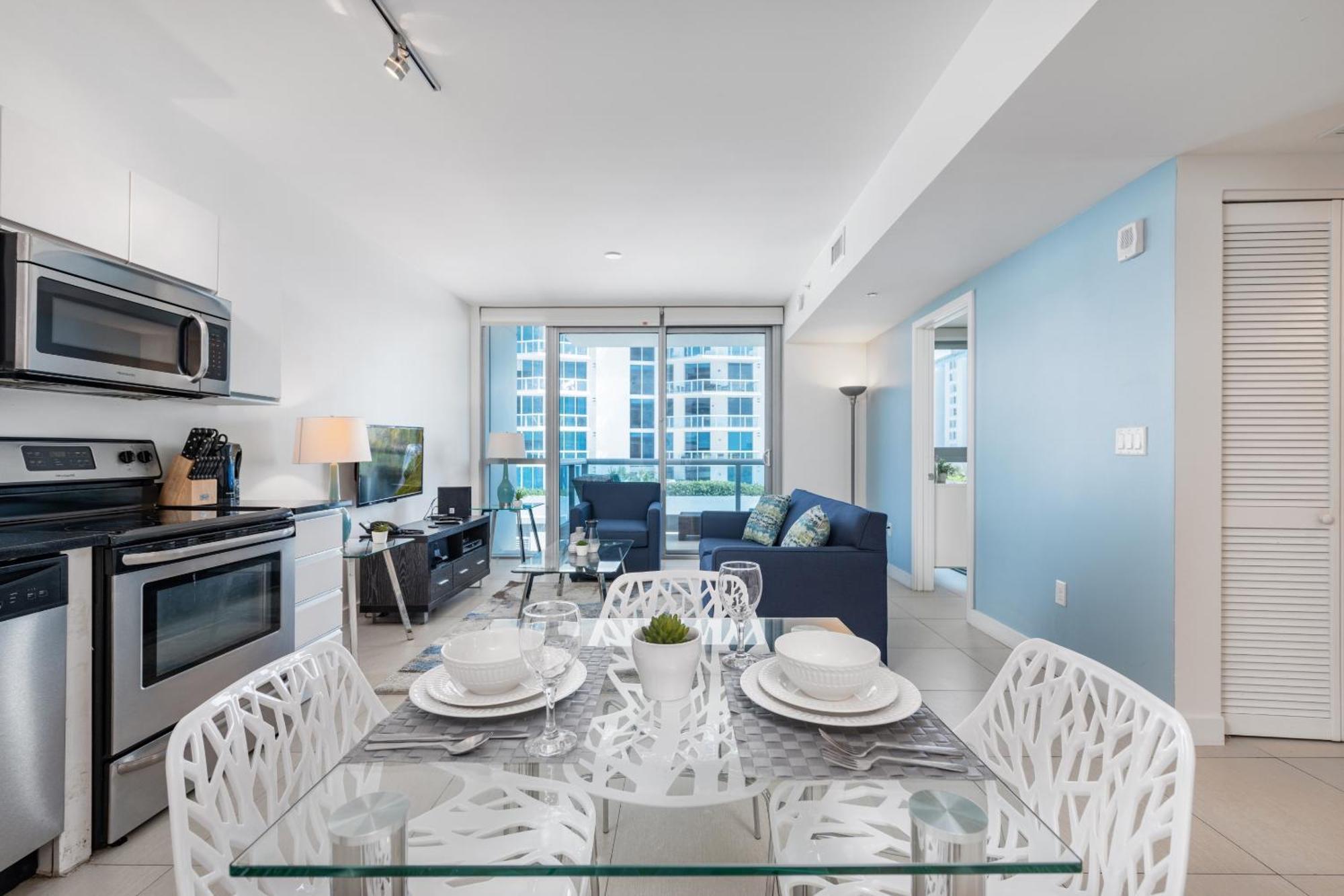 Bluebird Suites Monte Carlo Miami Beach Quarto foto