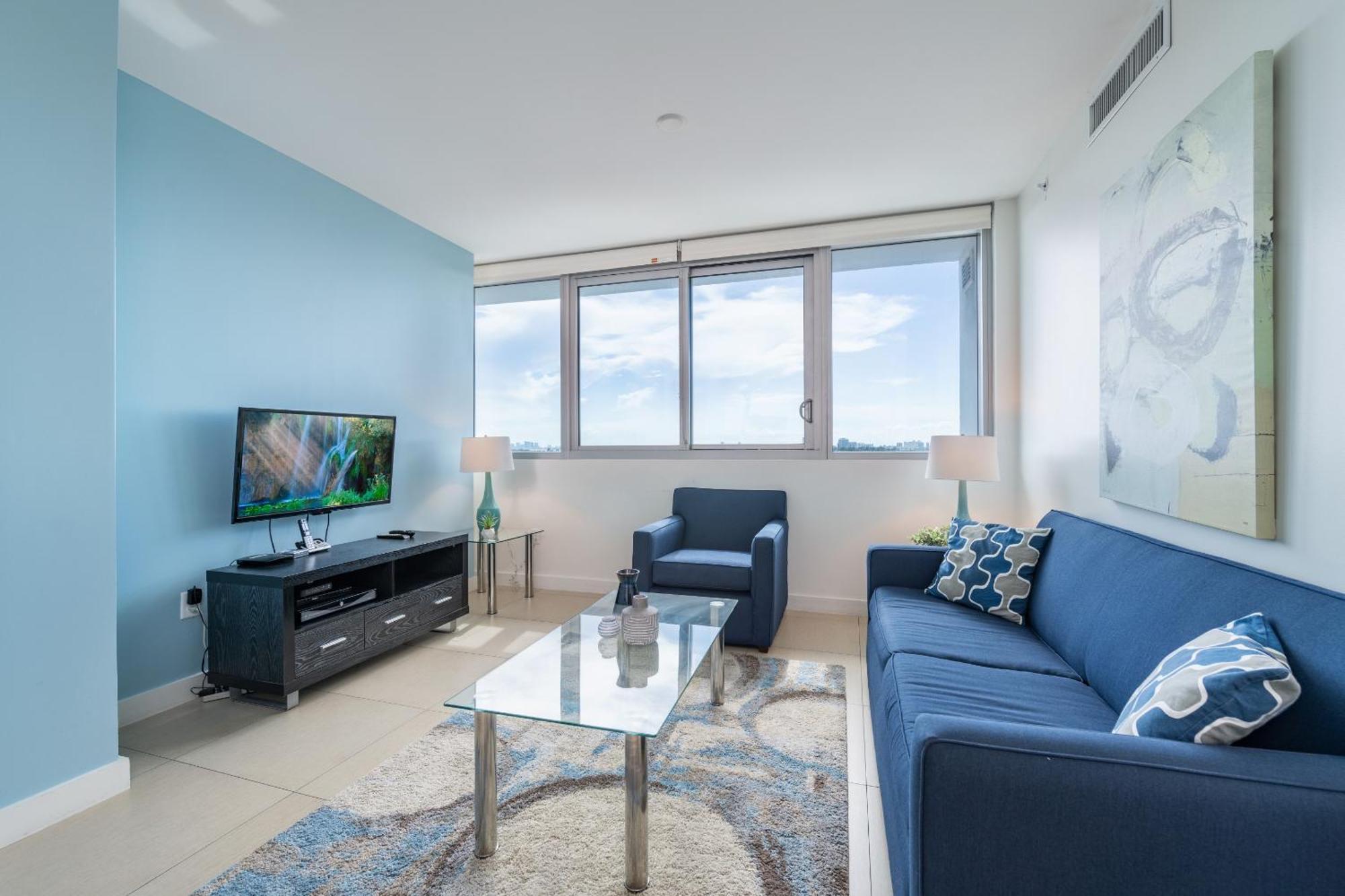 Bluebird Suites Monte Carlo Miami Beach Quarto foto