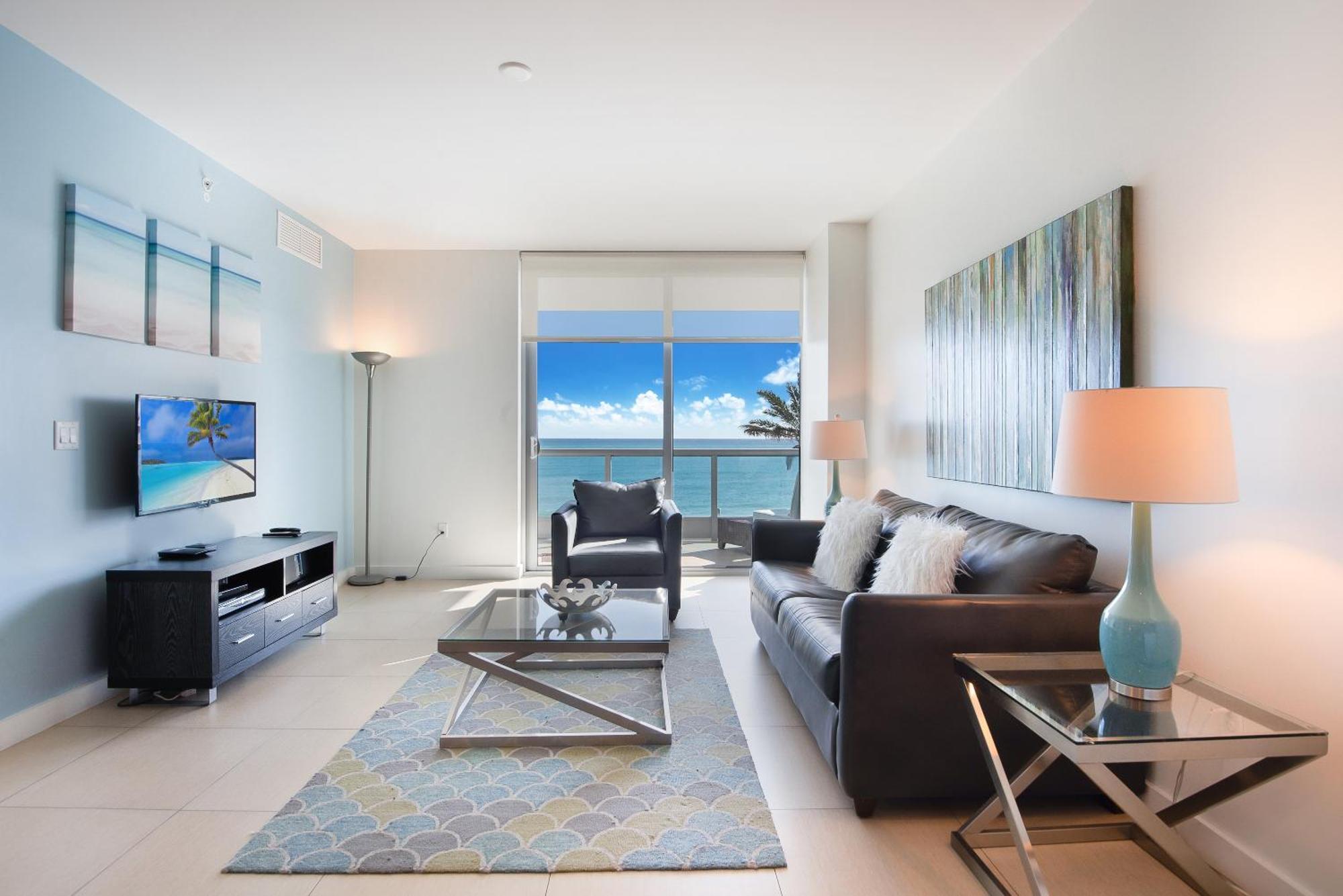 Bluebird Suites Monte Carlo Miami Beach Quarto foto